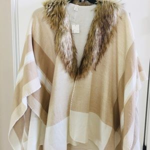 Womens Fur Neck Shawl- One Size